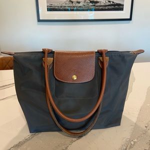 Longchamp Le Pliage small shoulder tote/long handle. Dark gray.